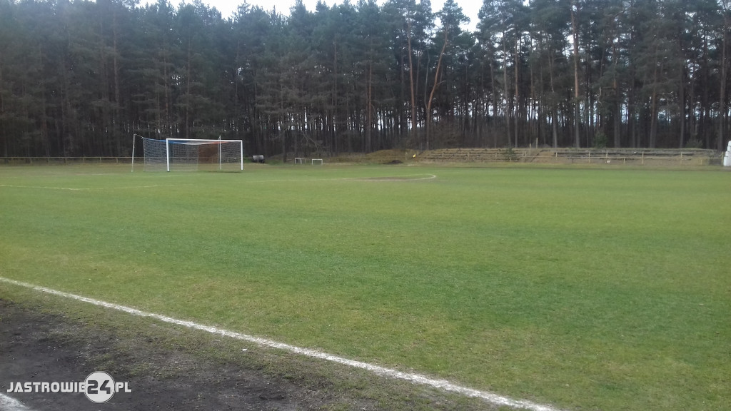 Stadiony zielone w Jastrowiu