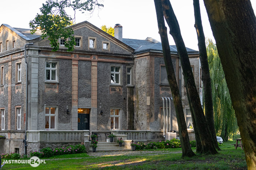 Pałac w Wiesiółce