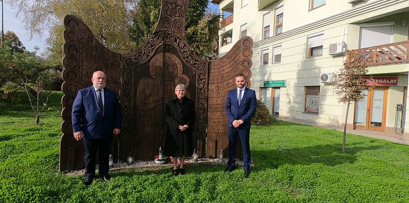 Pożegnanie byłego Burmistrza miasta partnerskiego Bonyhad - 77484