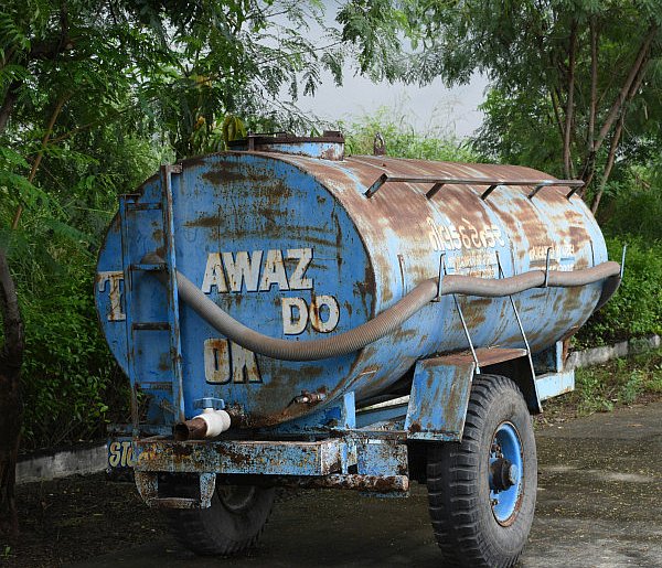 Czy wąż do szambiarki powinien być odporny na chemię? - 78174