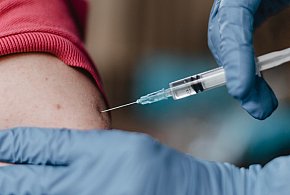Nowa metoda oszustów. Tak próbują „oskubać” seniorów-79284