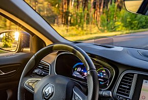 Masz to auto w garażu? Producent natychmiast wzywa na kontrolę!-79382