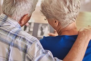 Seniorzy mają powód do radości. Projekt „Godna emerytura” trafił do Sejmu-79619