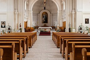 Miliony na Kościół w 2026 roku. Państwo co roku dokłada do duchownych-79885