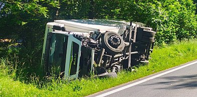Tragiczny wypadek na DK 11 między Jastrowiem a Podgajami. Nie żyje jedna osoba