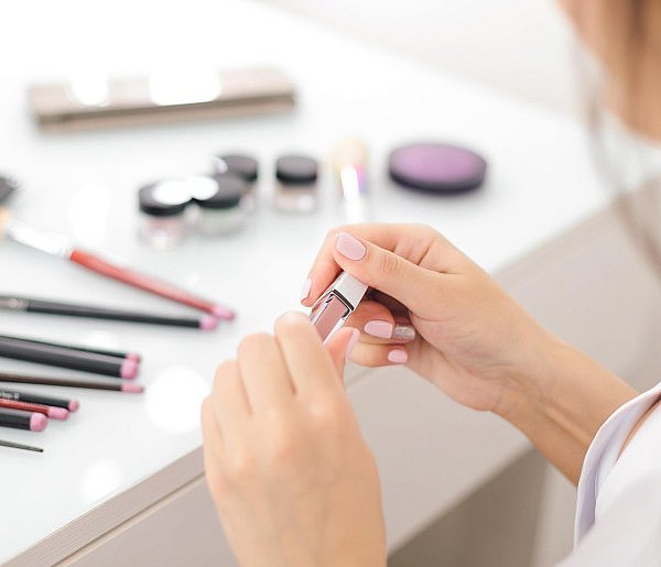 Nie używaj tych kosmetyków. GIS ostrzega przed produktami-79749